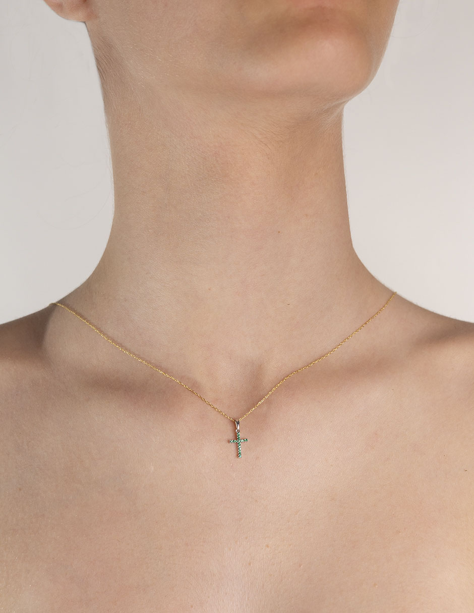 Collar de cruz de oro amarillo 14 K 3