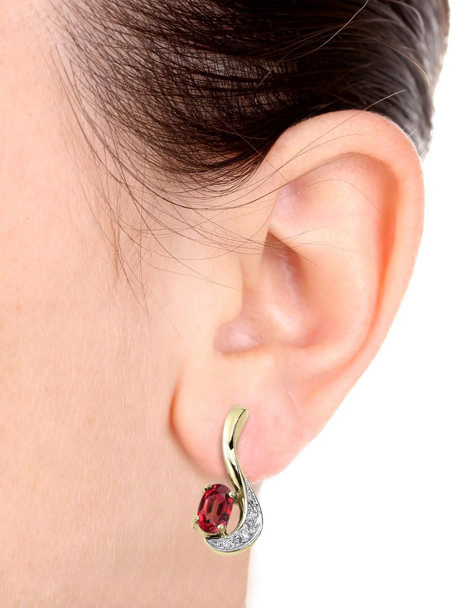 Aretes ovalados Loris de oro rubí y diamante 2