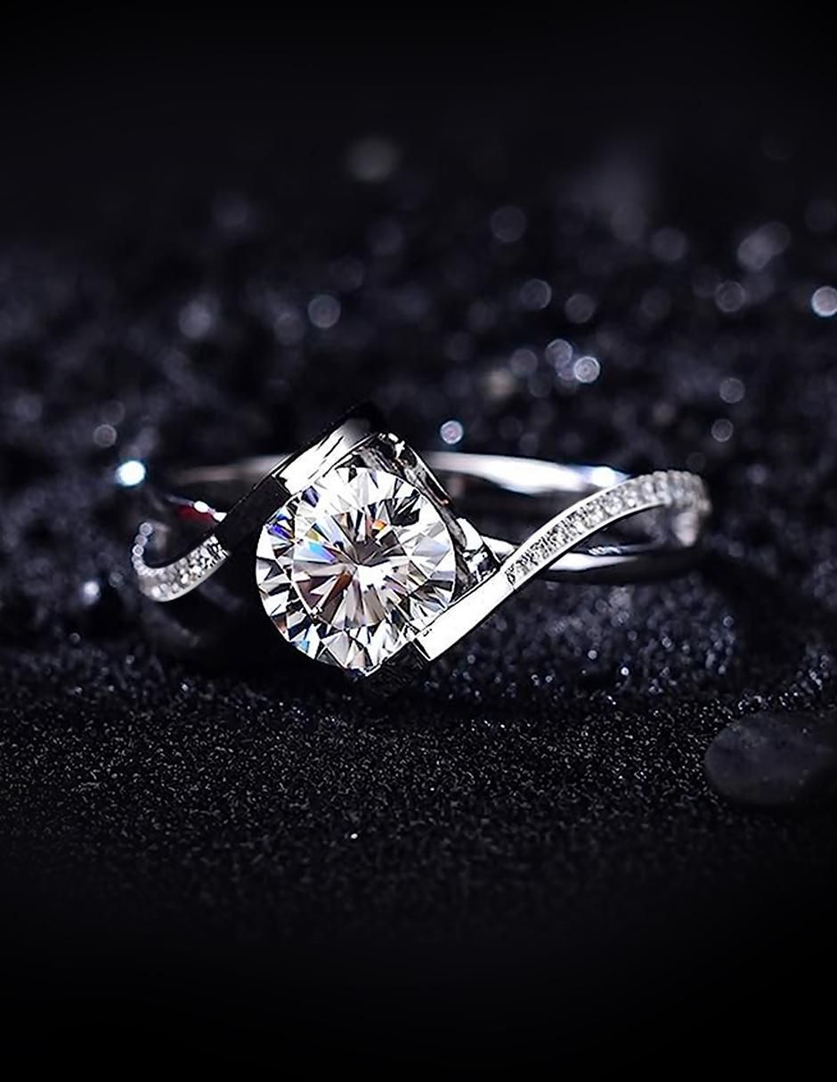Anillo de compromiso 4