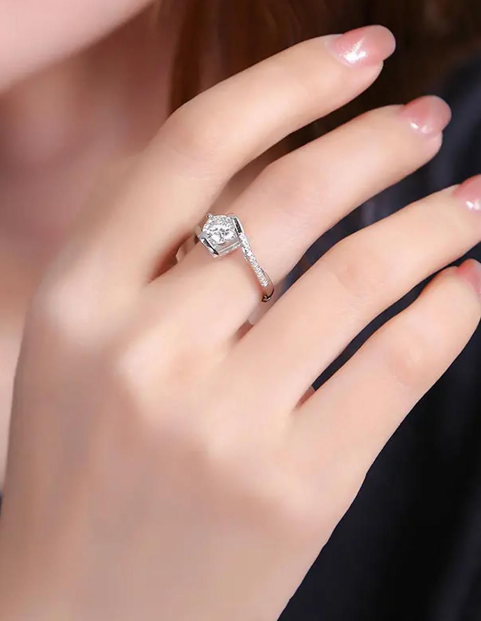 Anillo de compromiso 5