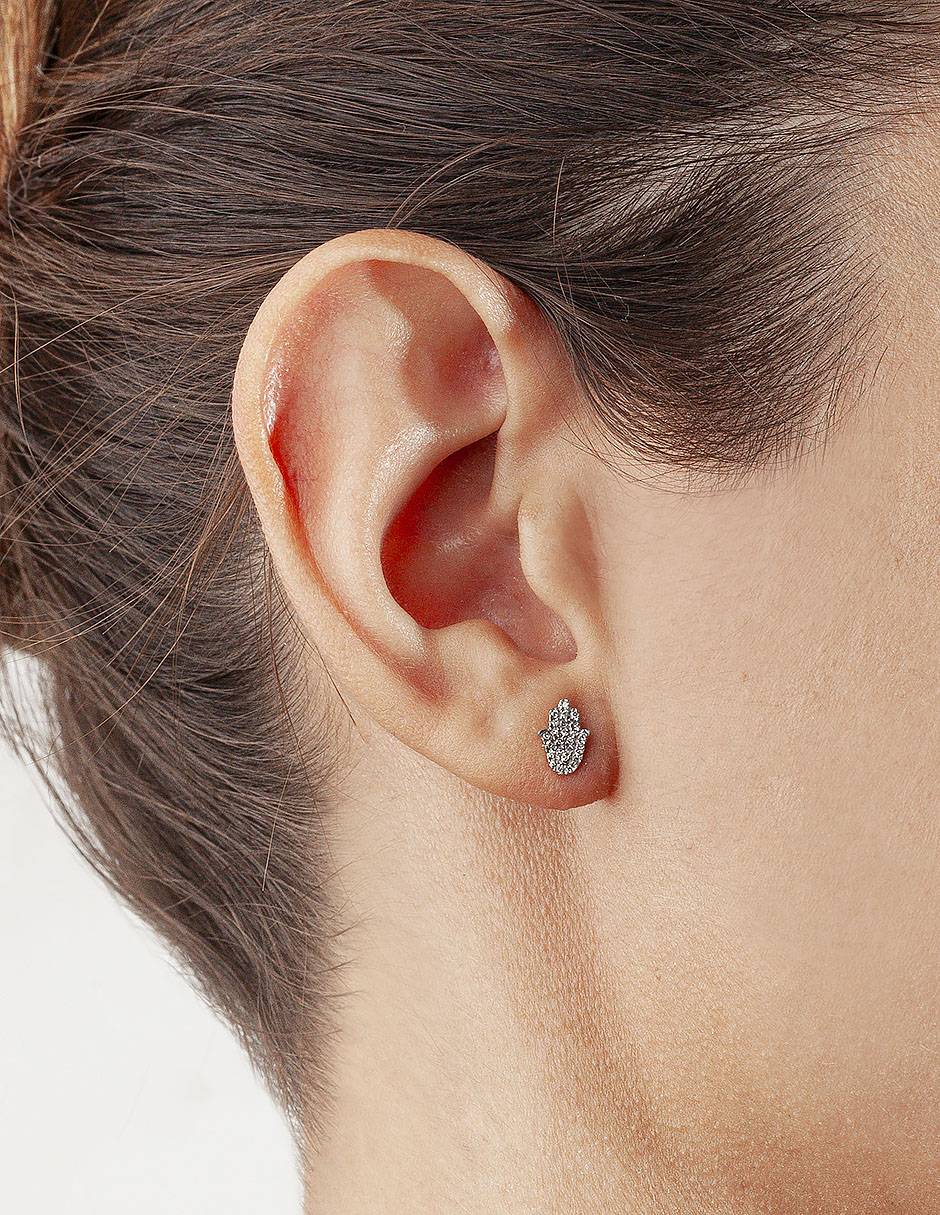 Aretes de mano de fátima de oro blanco con acabado brillante diamante 3