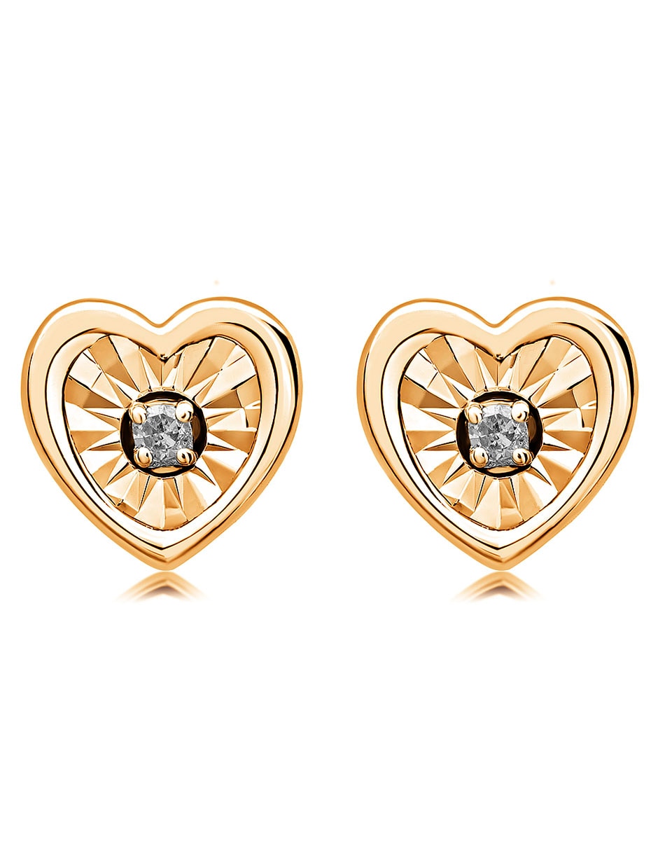 Broqueles de corazón de oro con acabado brillante diamante