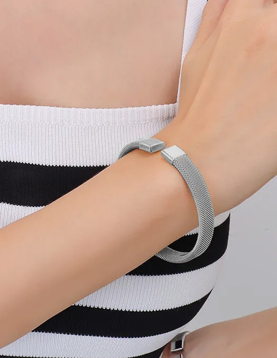 Brazalete con acabado lustre 5