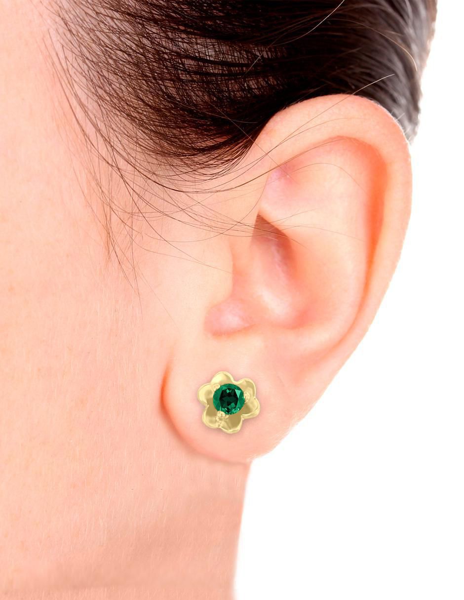 Aretes redondos Fleur de oro con acabado brillante esmeralda 2