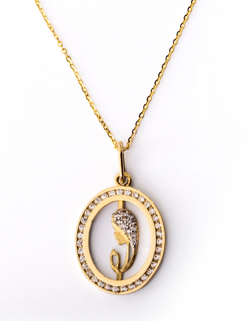 Collar ovalado de oro 14 K
