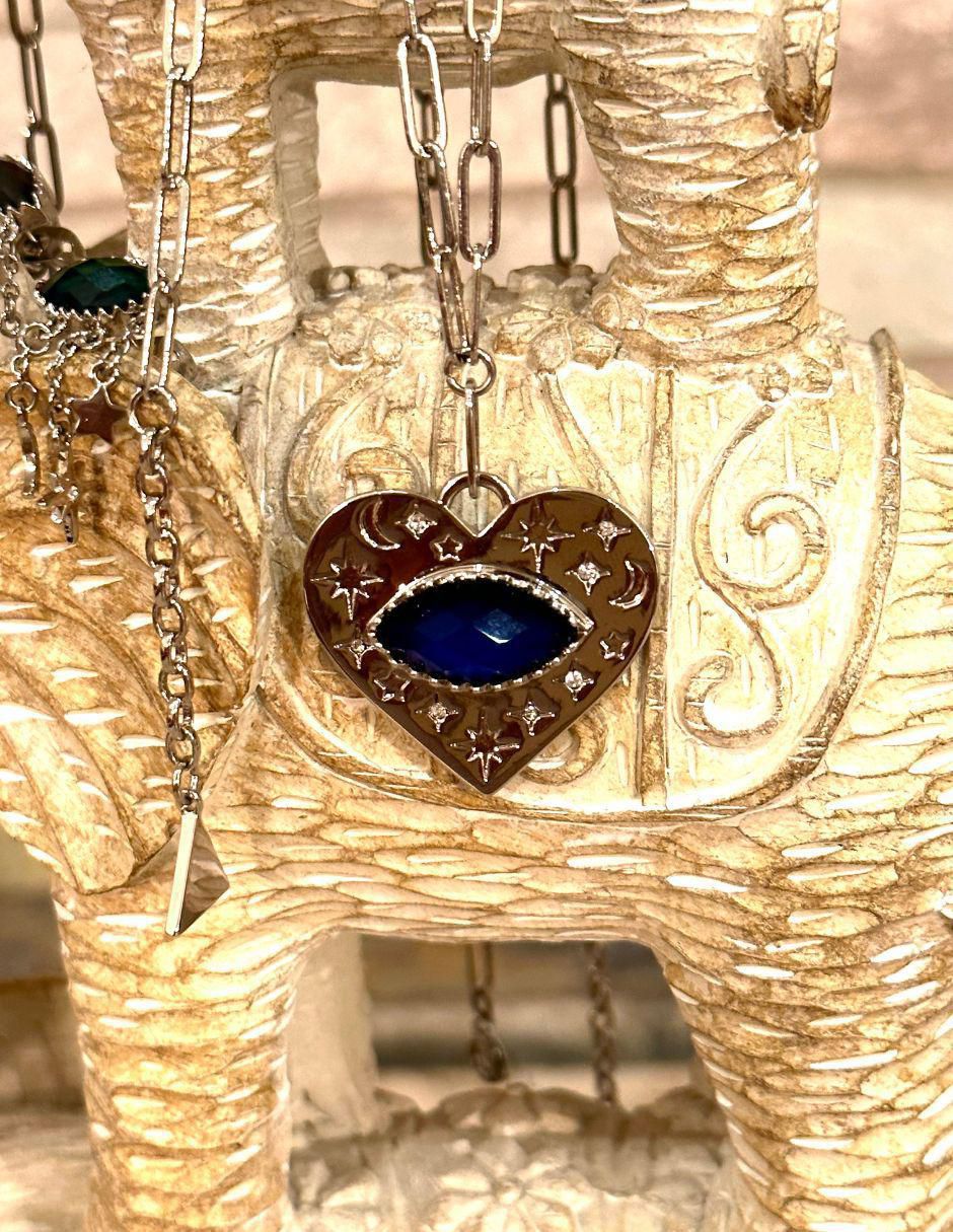 Collar de corazón 3