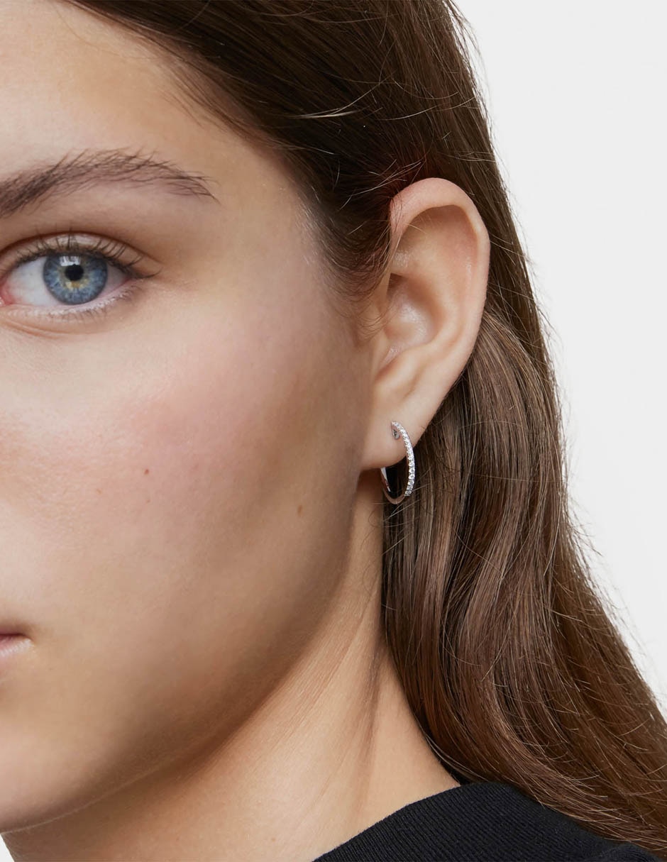 Aretes de aro redondos Les Classiques de oro blanco con acabado brillante diamante 4