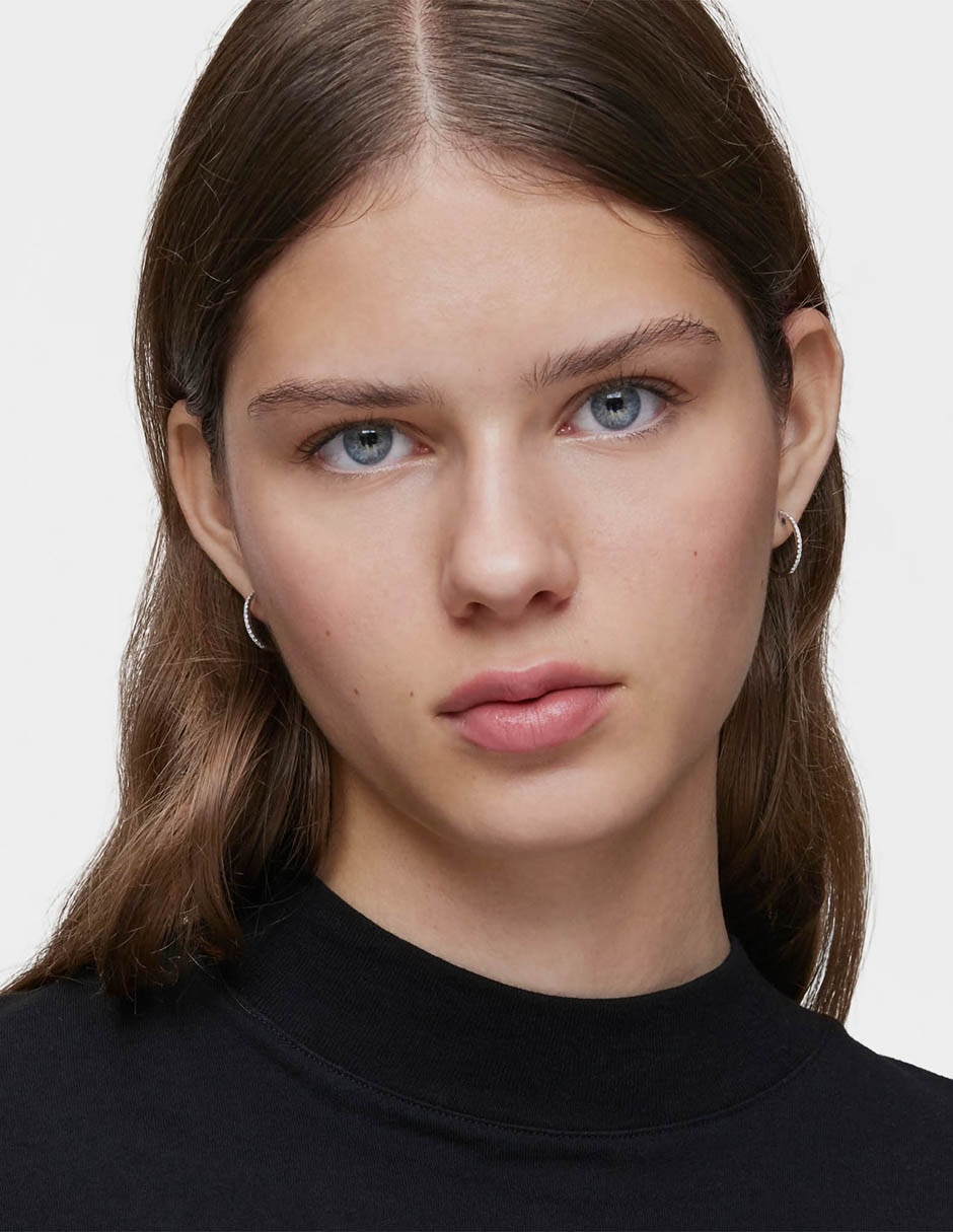 Aretes de aro redondos Les Classiques de oro blanco con acabado brillante diamante 5