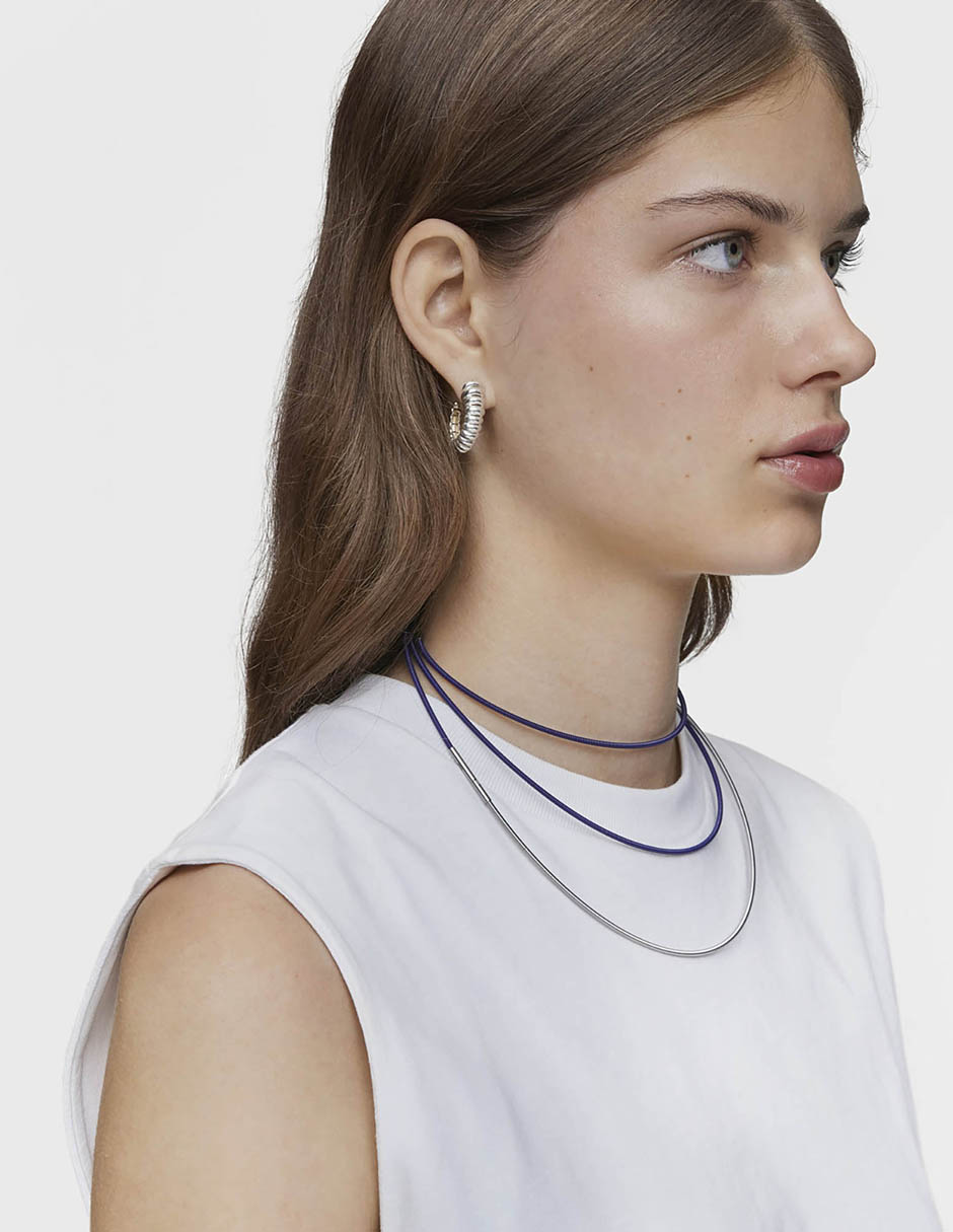 Collar 4