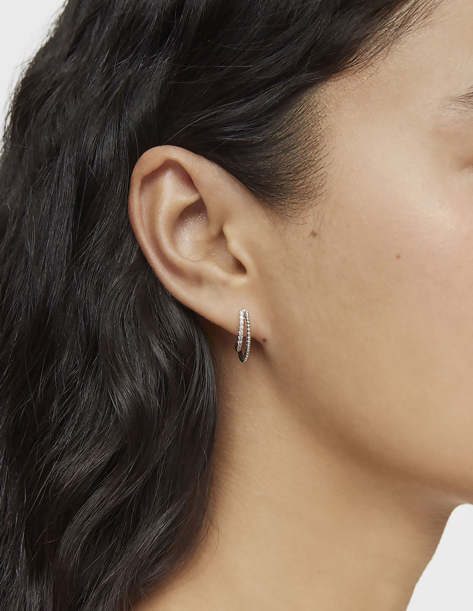 Aretes de luna Les Classiques de oro blanco con acabado brillante diamante 6