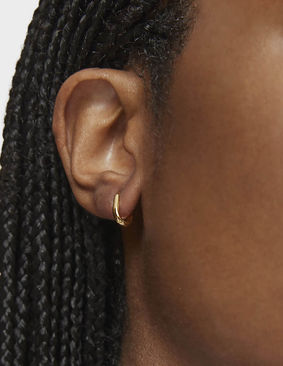 Aretes ovalados Basic de plata P 925 con acabado baño de oro 6