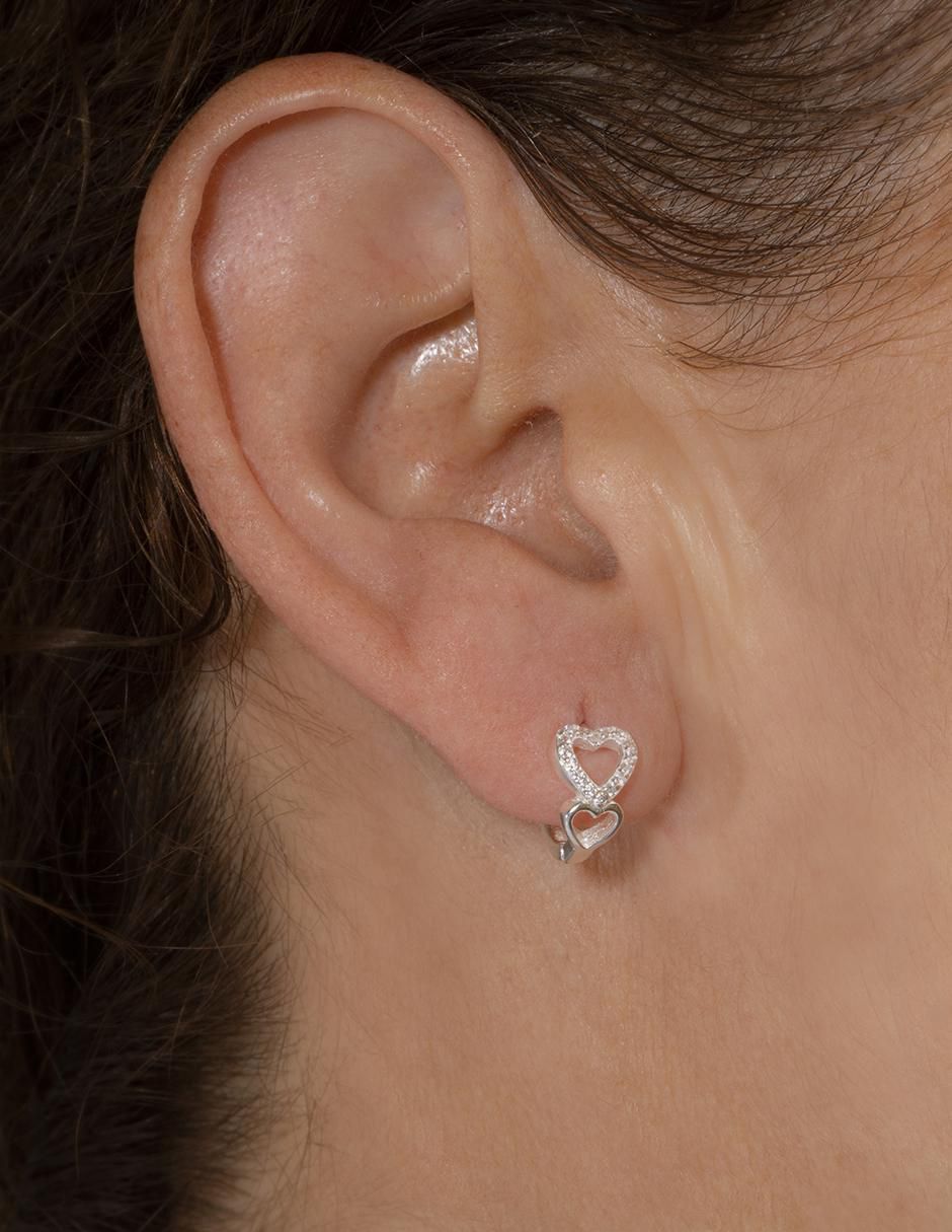 Aretes de corazón de plata P 925 con acabado brillante zirconia 4