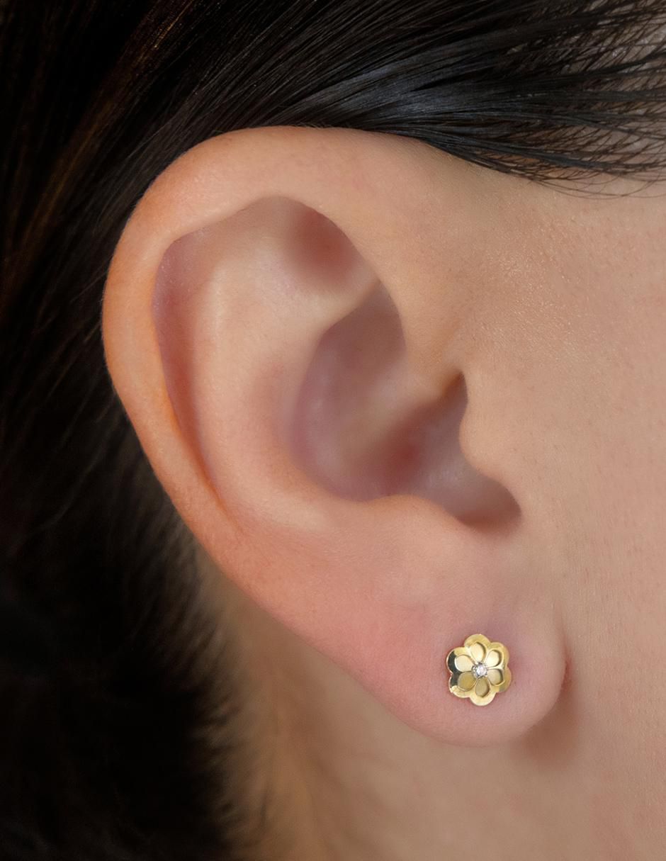 Broqueles de flor Exclusiva de oro amarillo con acabado espejo zirconia 4