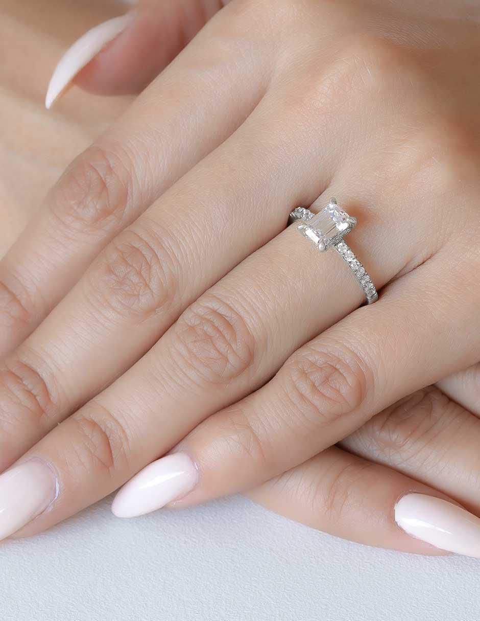 Anillo de compromiso de oro 14 k 4