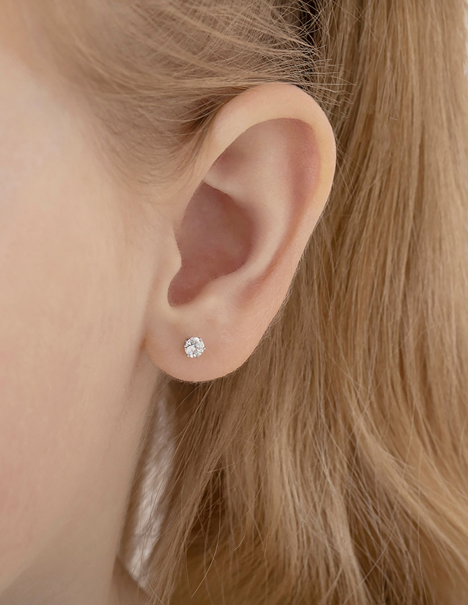 Broqueles redondos de oro blanco con acabado brillante zirconia 3