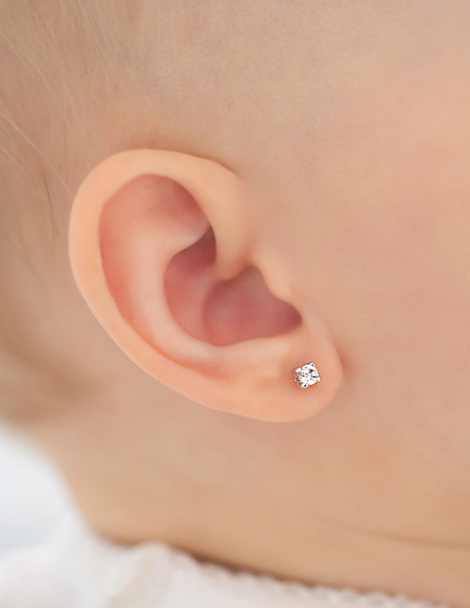 Broqueles cuadrados de oro blanco con acabado brillante zirconia cúbica 3