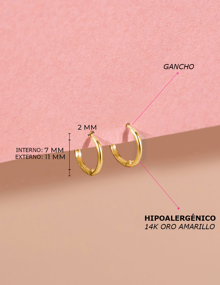 Aretes de aro redondos de oro amarillo con acabado brillante 4
