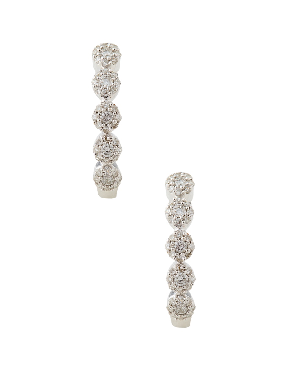Aretes Huggies de oro 14 K con acabado pavé diamante 3