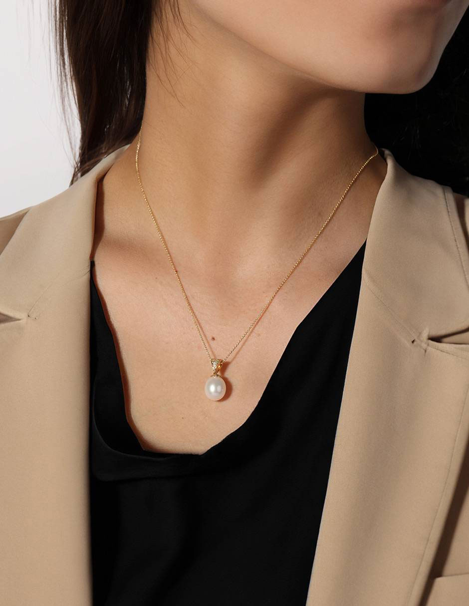 Dije ovalada de oro 14 K 3