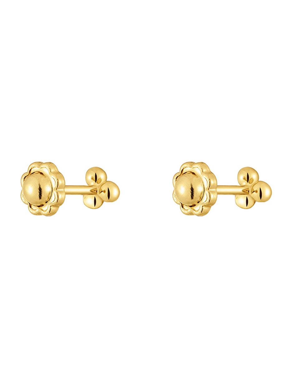 Aretes de oro amarillo con acabado brillante 3