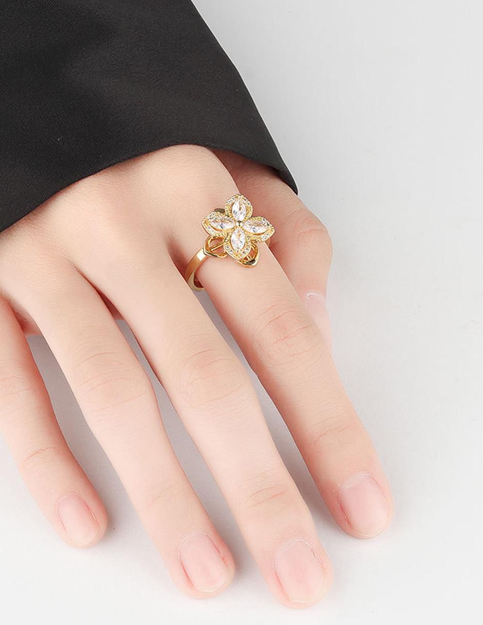 Anillo de compromiso 4