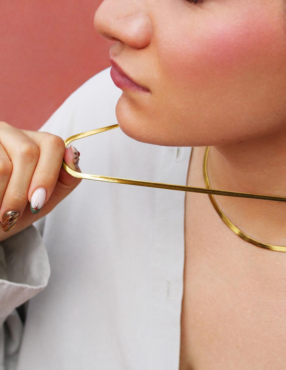 Collar 4