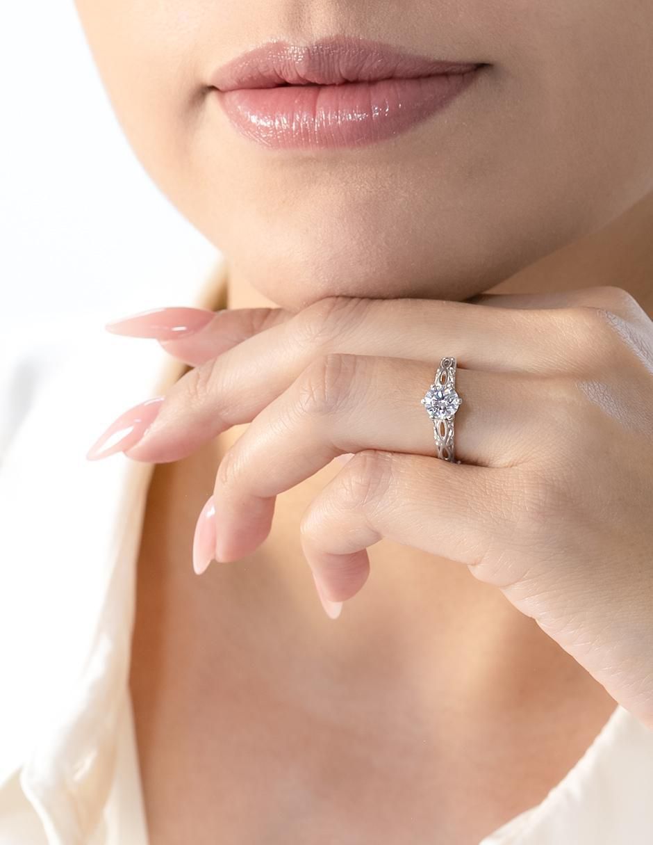 Anillo de compromiso de oro 14 k 4