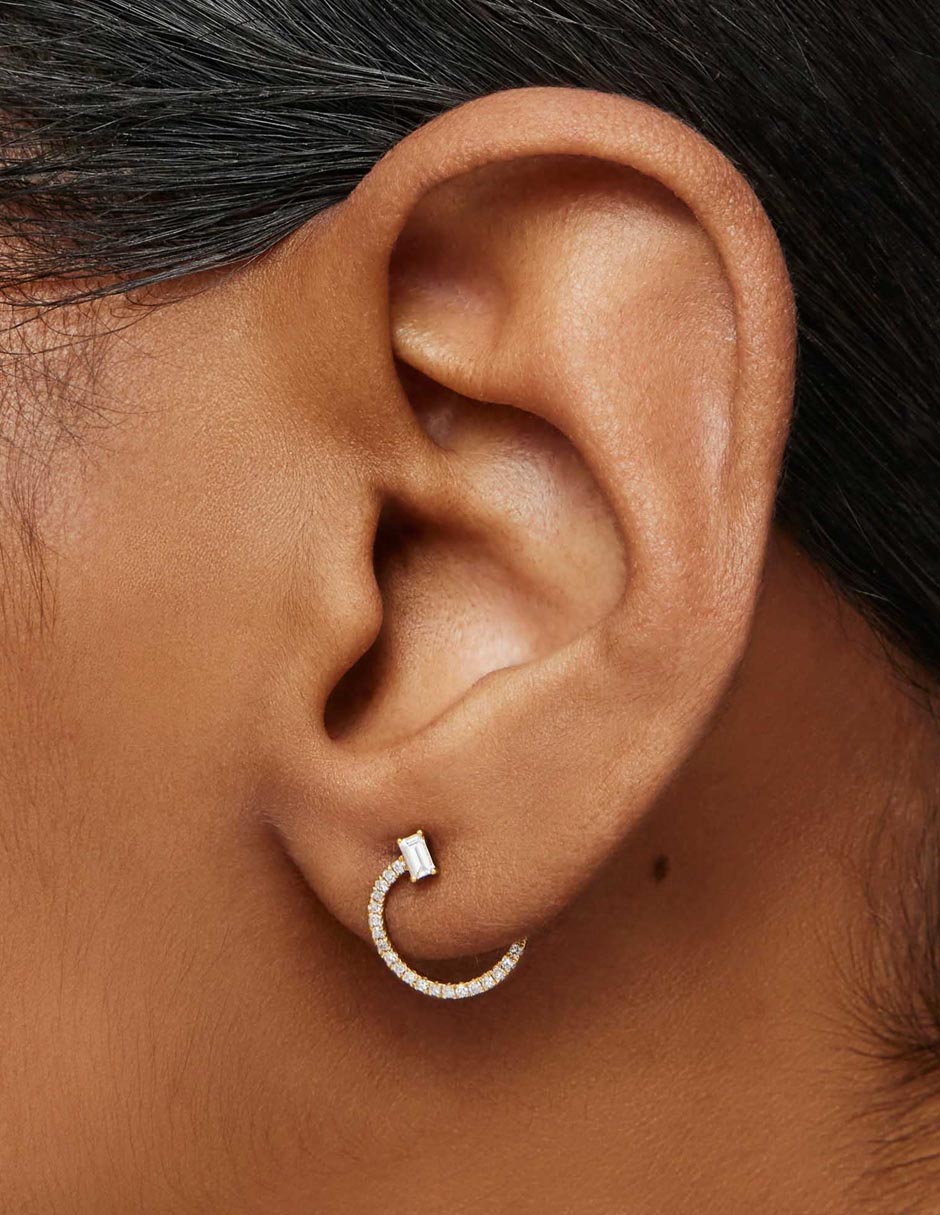Aretes de aro Les Classiques de oro amarillo con acabado pavé diamante 5