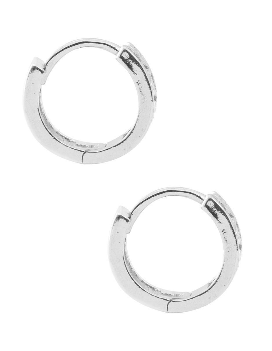 Aretes redondos con acabado plateado zirconia 3