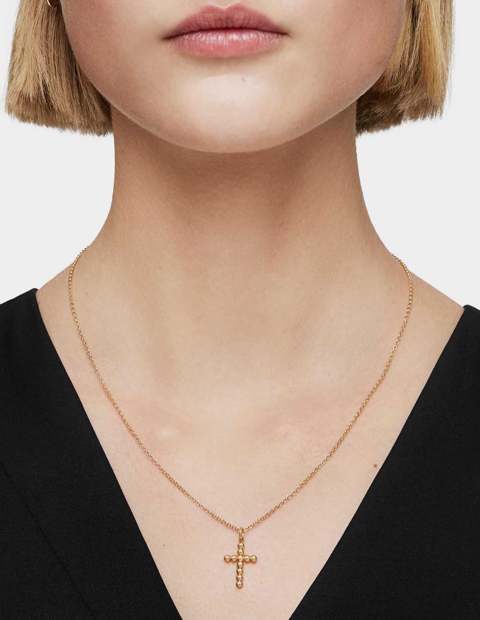 Dije de cruz basics de oro amarillo 18 K 6