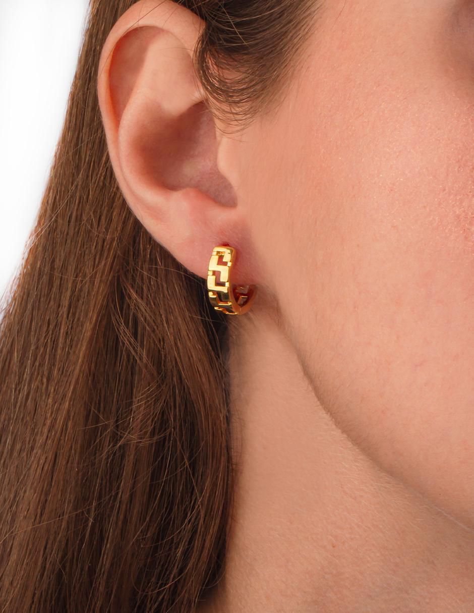 Aretes con acabado chapa de oro 2