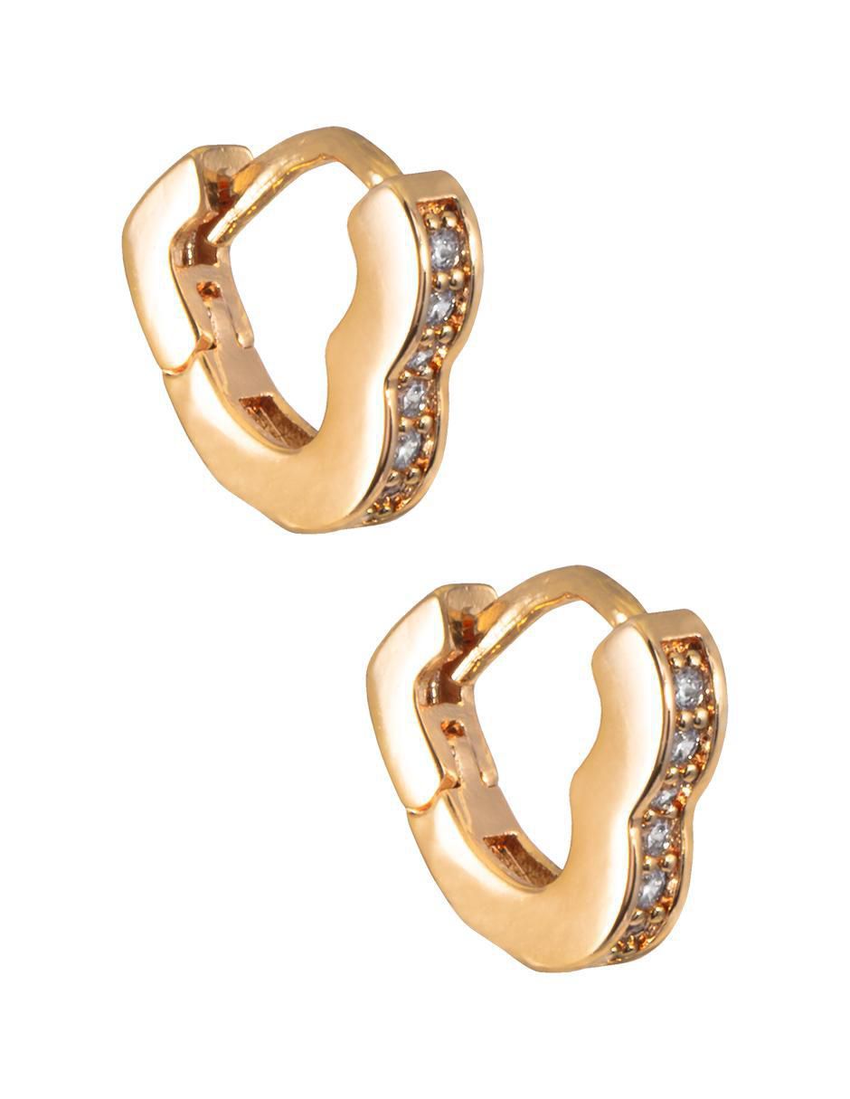 Aretes de corazón con acabado chapa de oro zirconia 4