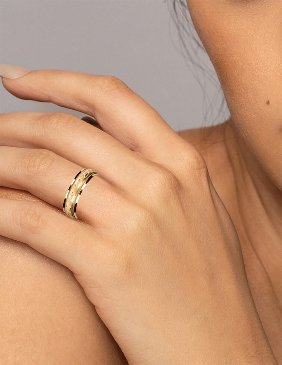Argolla de oro amarillo 10 k 4