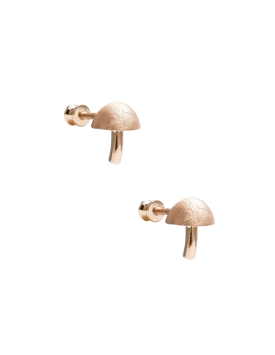 Piercing Fungi Stud de oro amarillo con acabado brillante 3