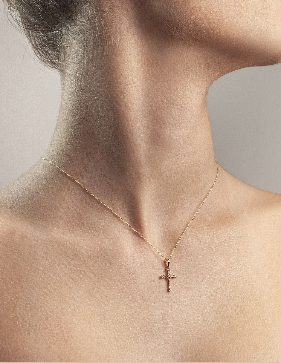 Collar de cruz de oro 14 K 3