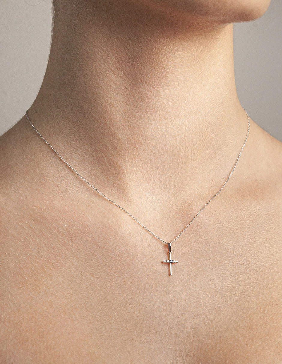 Collar de cruz de oro 14 K 3