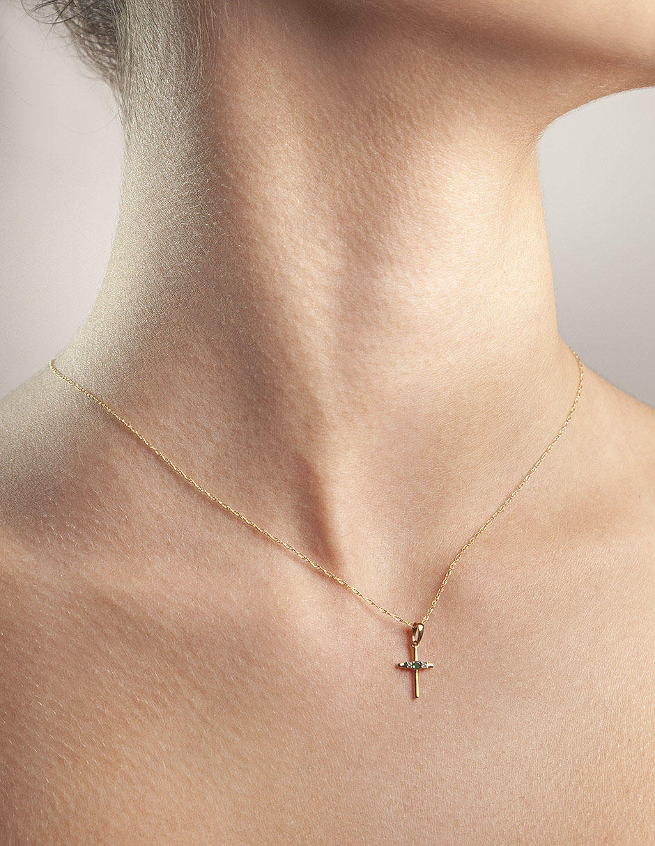 Collar de cruz de oro 14 K 3