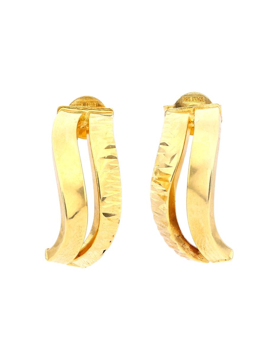 Aretes cortos de oro amarillo 14 K con acabado pulido Aretes cortos de oro amarillo 14 K con acabado pulido