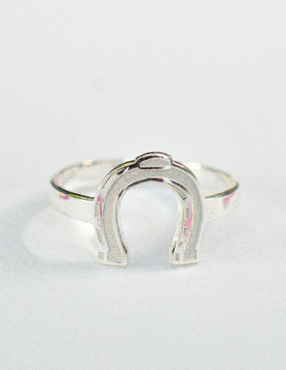 Anillo "de (si aplica)" ninguna teresa díaz joyería mexicana elegancia equina sin temática p 925 "de" plata sin gema