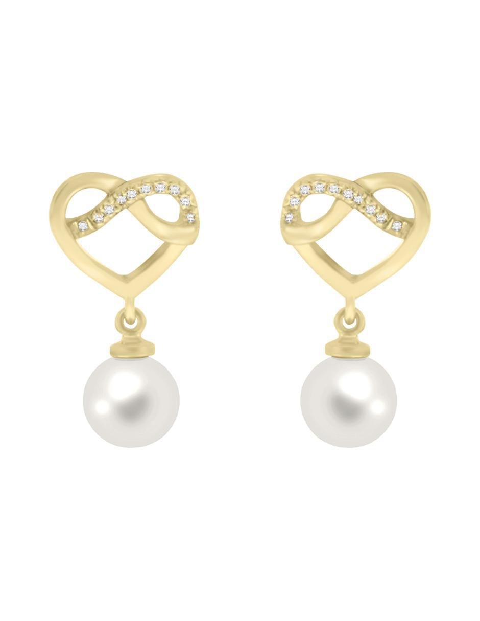 Aretes de corazón Nixe de oro amarillo con acabado brillante perla y diamante