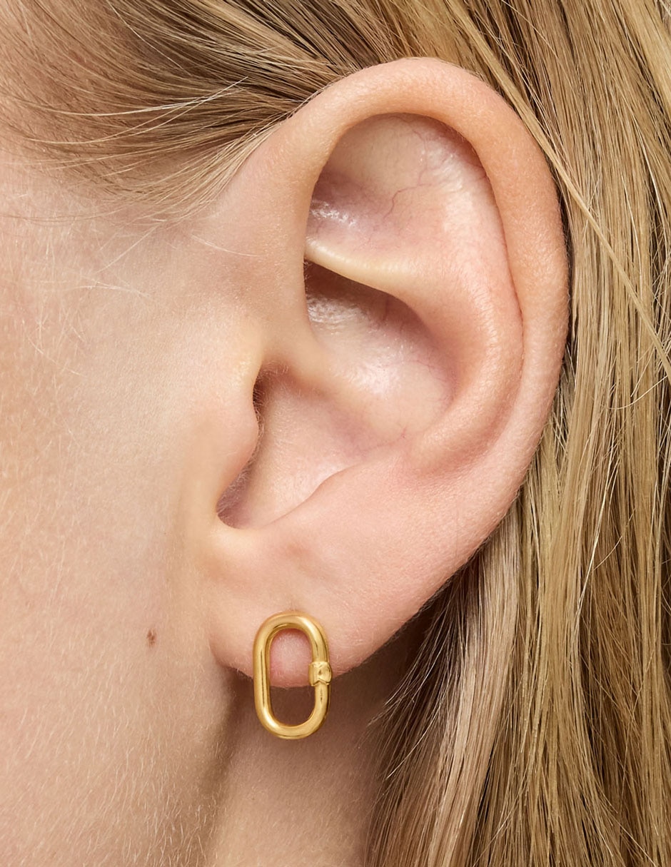 Aretes circulares Hold Oval de oro amarillo con acabado brillante perla 6