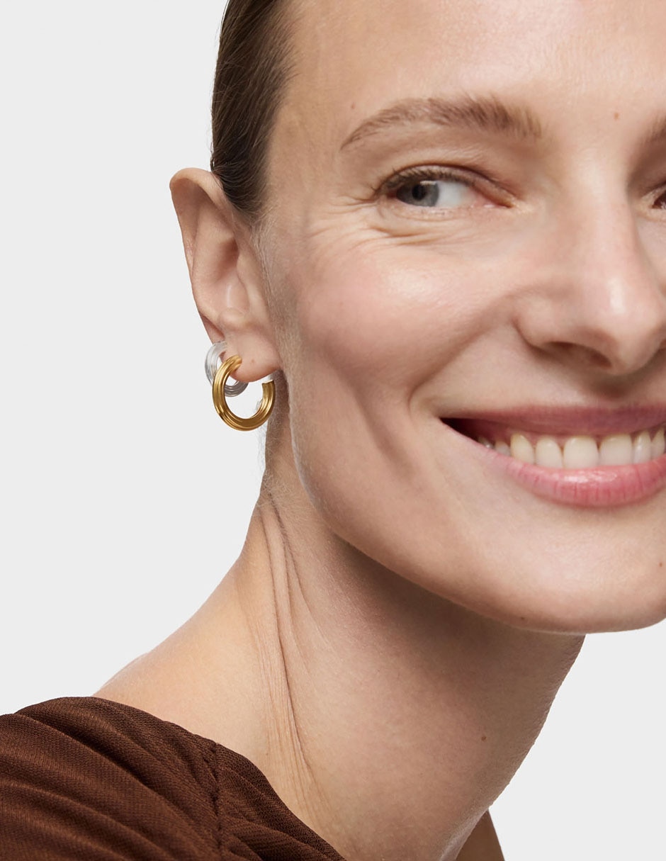 Aretes de aro 1950 de plata P 925 con acabado baño de oro 5