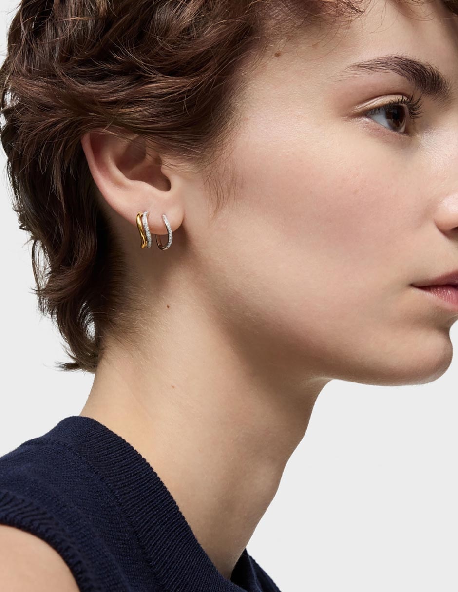 Aretes de aro circulares New Hav de oro blanco con acabado pavé diamante 5