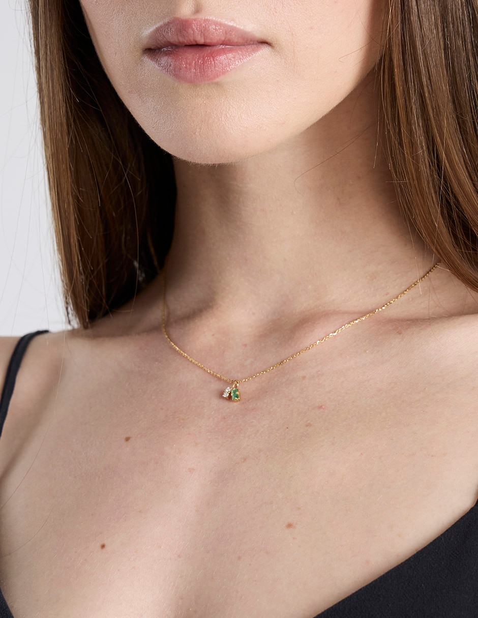 Collar con dije de oro amarillo 14 K 4