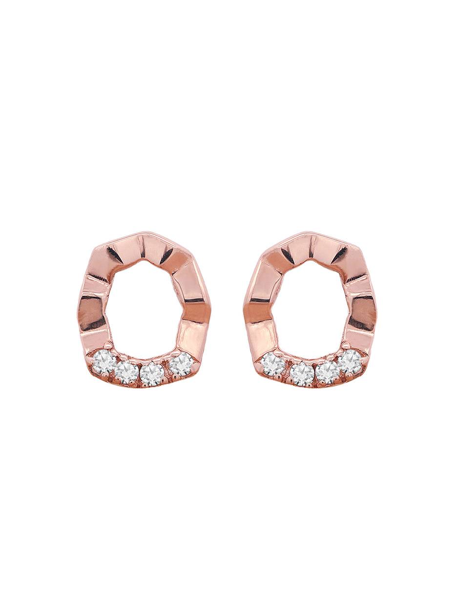 Aretes hexagonales de oro con acabado espejo diamante