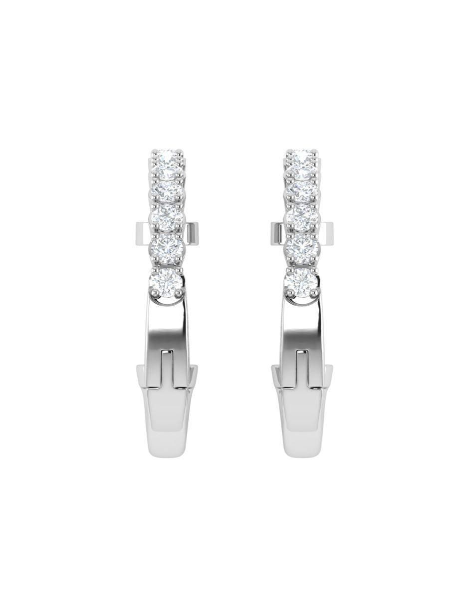 Arracadas de oro blanco con acabado brillante diamante 1