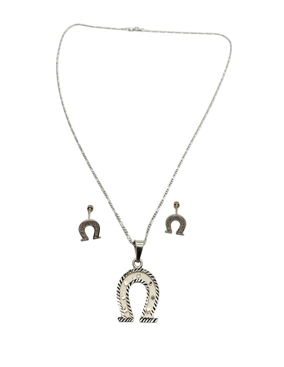 Aretes y collar de herradura suérte de plata P.925 2