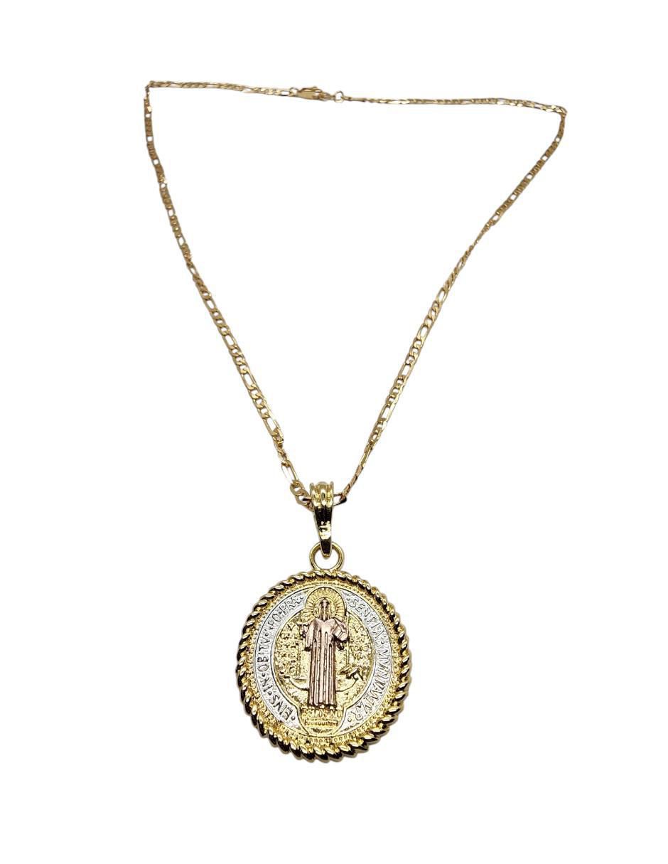 Collar con dije san benito de oro laminado 14 K 2