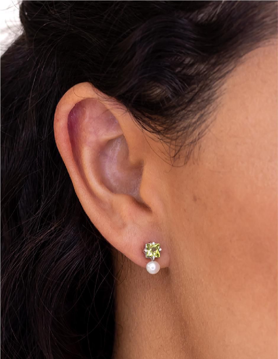 Aretes cuadrados Destellos De La Tierra de plata P 925 con acabado plateado peridoto 4
