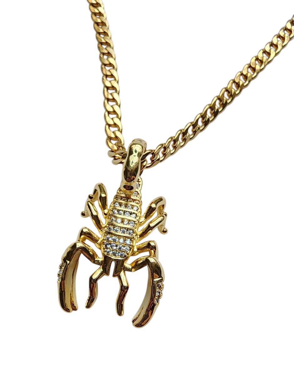 Collar con dije de escorpión de oro laminado 14 K 3